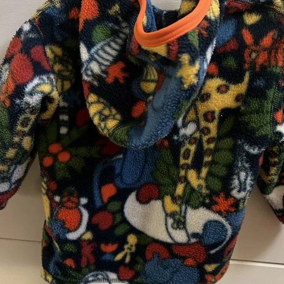 Patagonia multi color zip up fleece - Picture 3 of 3